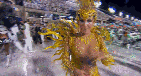 claudia leitte GIF
