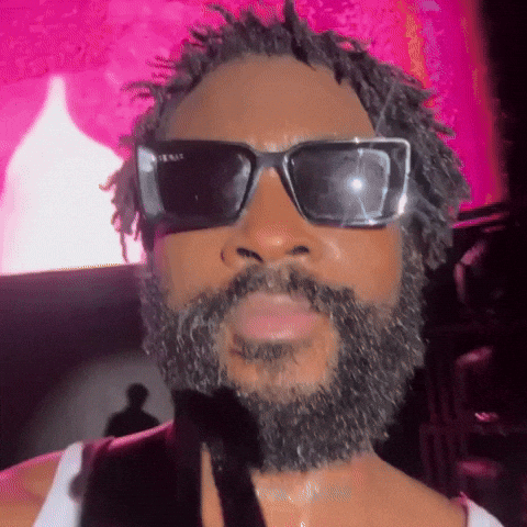 damso_gifs giphyupload concert 911 micro GIF