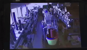 Store's CCTV Shows Moment Earthquake Hit Italian Town of Pizzoli