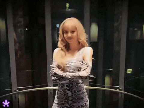 Lisa Blackpink GIF