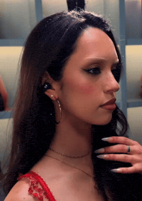 Dani Daniela GIF