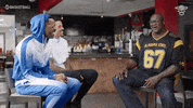Look Around What GIF by SHOWTIME Sports