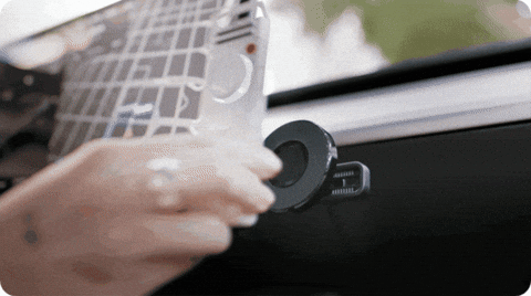 6469f2d6191e4b7892f8ffbb862c6395 giphygifmaker GIF