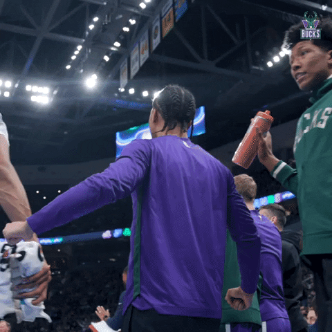 Hands Up Win GIF by Milwaukee Bucks