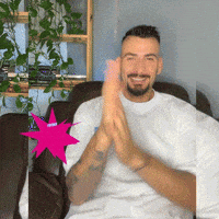 Ana Paula React GIF by Kwai Brasil