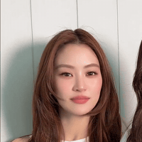 Encourage Lady M GIF