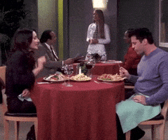 episode 9 friends GIF
