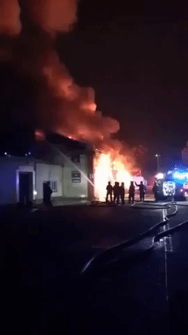 120 Firefighters Battle Large Warehouse Blaze in Tottenham