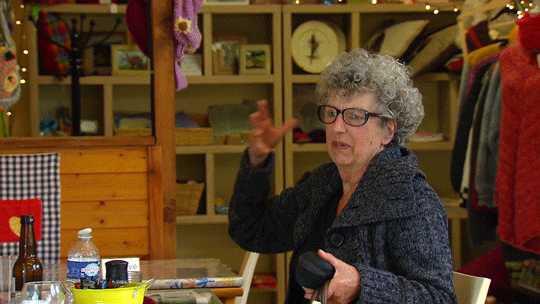 Bed And Breakfast Bb GIF by RTL