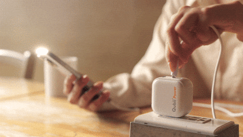 mikeshouts giphyupload card reader external storage usb adapter GIF