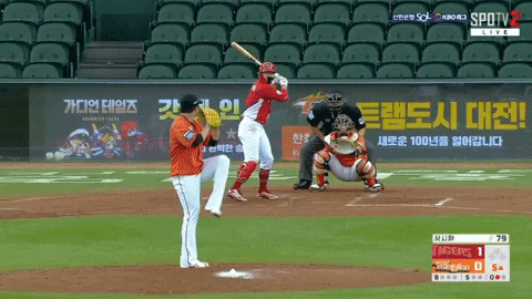 moo_she giphyupload GIF