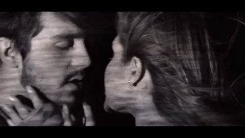 eu vocÃª o mar e ela GIF by luansantana