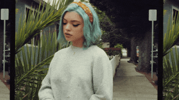 heyviolet hey violet heyviolet rena lovelis close my eyes GIF