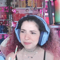 NathyTaLendo streamer sus livro ler GIF