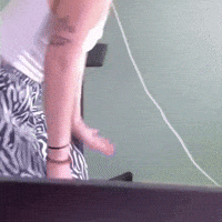 Танцы GIF