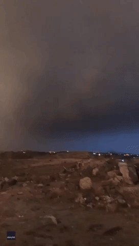 Dust Storm Sweeps Southwest Saudi Arabia