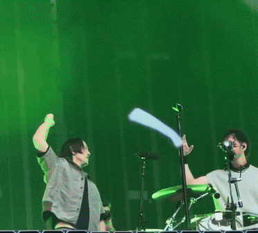 London Concert GIF