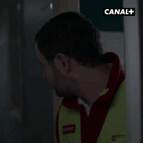 Serie Regard GIF by CANAL+