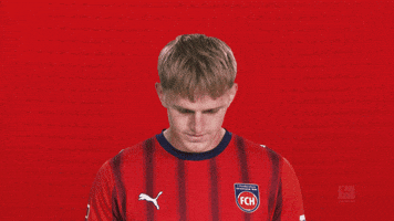 Look Up Fc Heidenheim GIF by Bundesliga