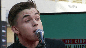 red carpet GIF by AMAs
