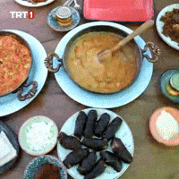Hungry Bon Appetit GIF by TRT