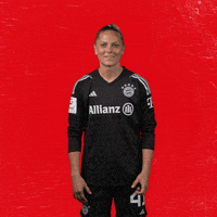 Womens Football GIF by FC Bayern Women