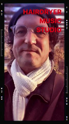 hairdryermusic scary cinema sunset erschrecken GIF