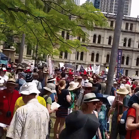 Thousands March in Brisbane Ahead of Paris Climate Change Talks