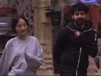 Karanveermehra GIF