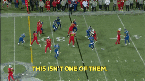 VicVik giphygifmaker giphyattribution GIF