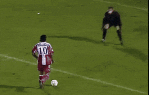 redsanroses giphyupload championsleague galatasaray olympiacos GIF