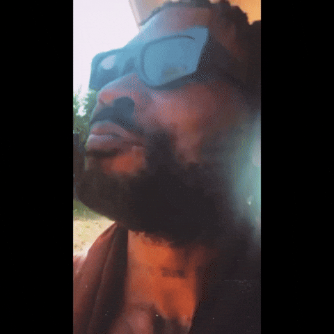 damso_gifs rire damso rigole beyah GIF