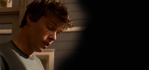 hunter parrish silas botwin GIF