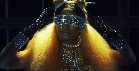 nicki minaj headpiece