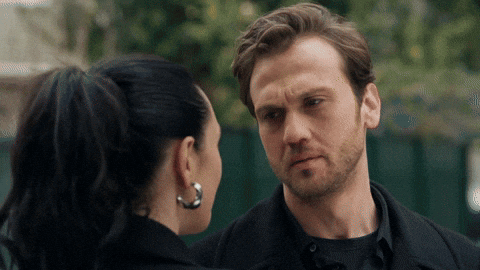 Showtv Arasbulutiynemli GIF by Ay Yapım