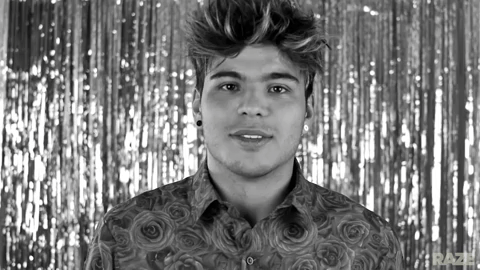 error no GIF by RAZE