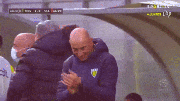 Pako Ayestaran GIF by CD Tondela