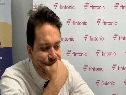 fintonic giphyupload office sadness doubt GIF