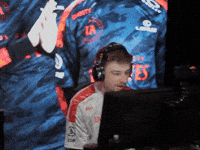 Lat Yell GIF by 100 Thieves