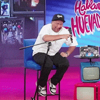 Luna Jorge GIF by No Hay Sin Suerte