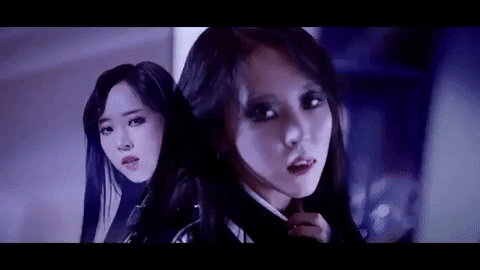 woooglet giphygifmaker moonbyul GIF