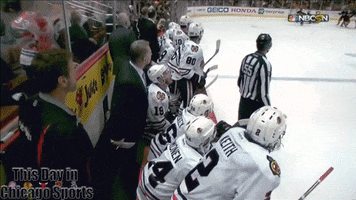 ncalumni blackhawks chisportsday duncankeith jonathantoews GIF