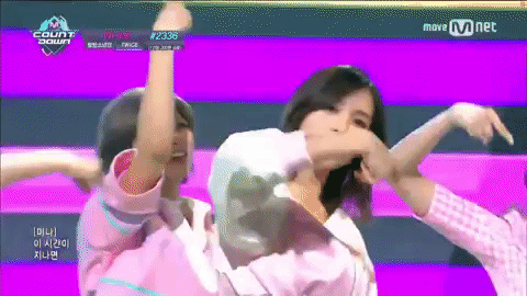 k-pop mina GIF