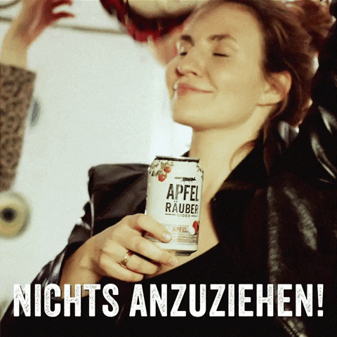 ApfelRaeuberCider giphyupload outfit ootd struggle GIF