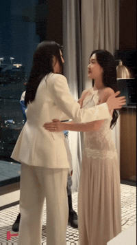 Faye GIF
