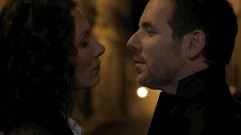couple love GIF by Un si grand soleil