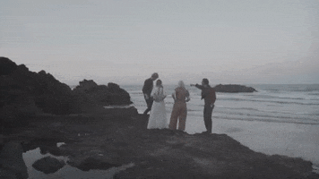 Yumi Zouma Pointing GIF by Polyvinyl Records