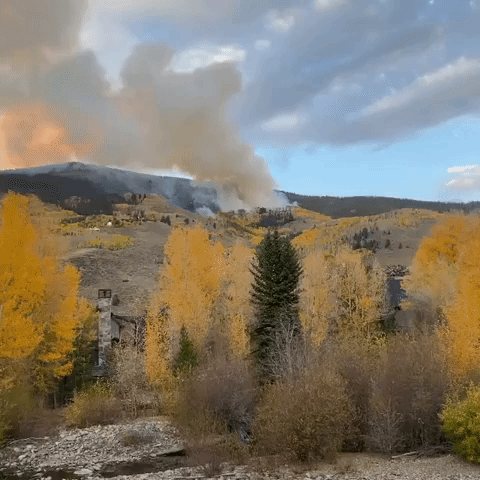 Wildfire Prompts Evacuations in Silverthorne, Colorado