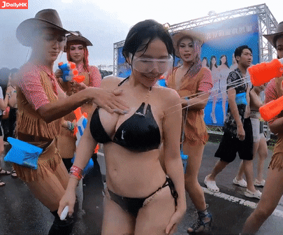 lilyyaudd8f giphyupload GIF