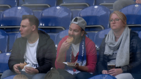 Football Eating GIF by FC Schalke 04